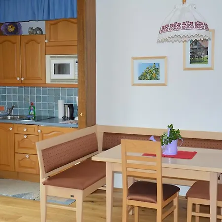 Ferienwohnung Biobauernhof Wolf-Hof Pressbaum Zimmer foto