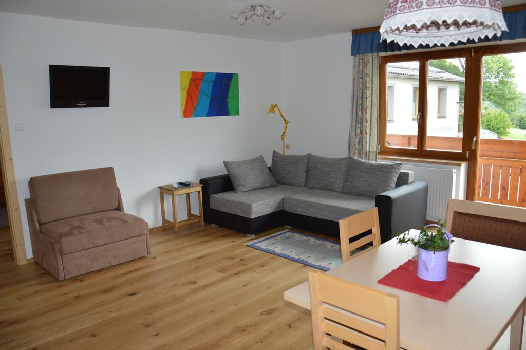 Biobauernhof Wolf-Hof Apartment Pressbaum